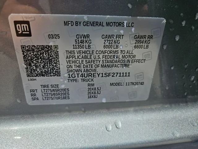 Used 2025 Sterling Metallic GMC Denali image 30