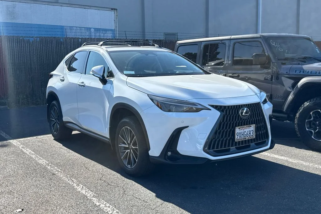 Certified Used 2026 White Lexus 350h Premium image 2