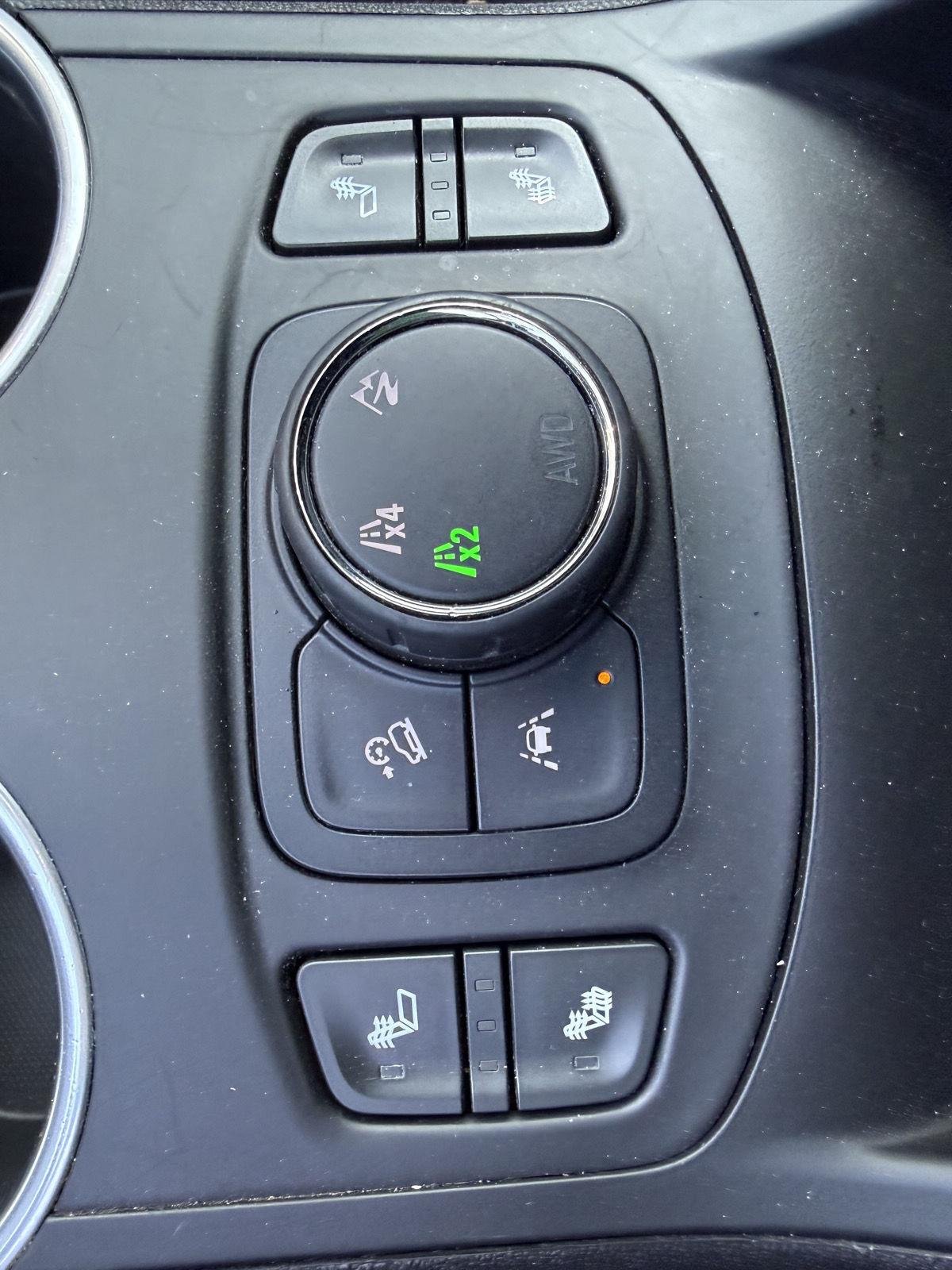 Used 2020 BLUE EMERALD METALLIC GMC SLE image 13