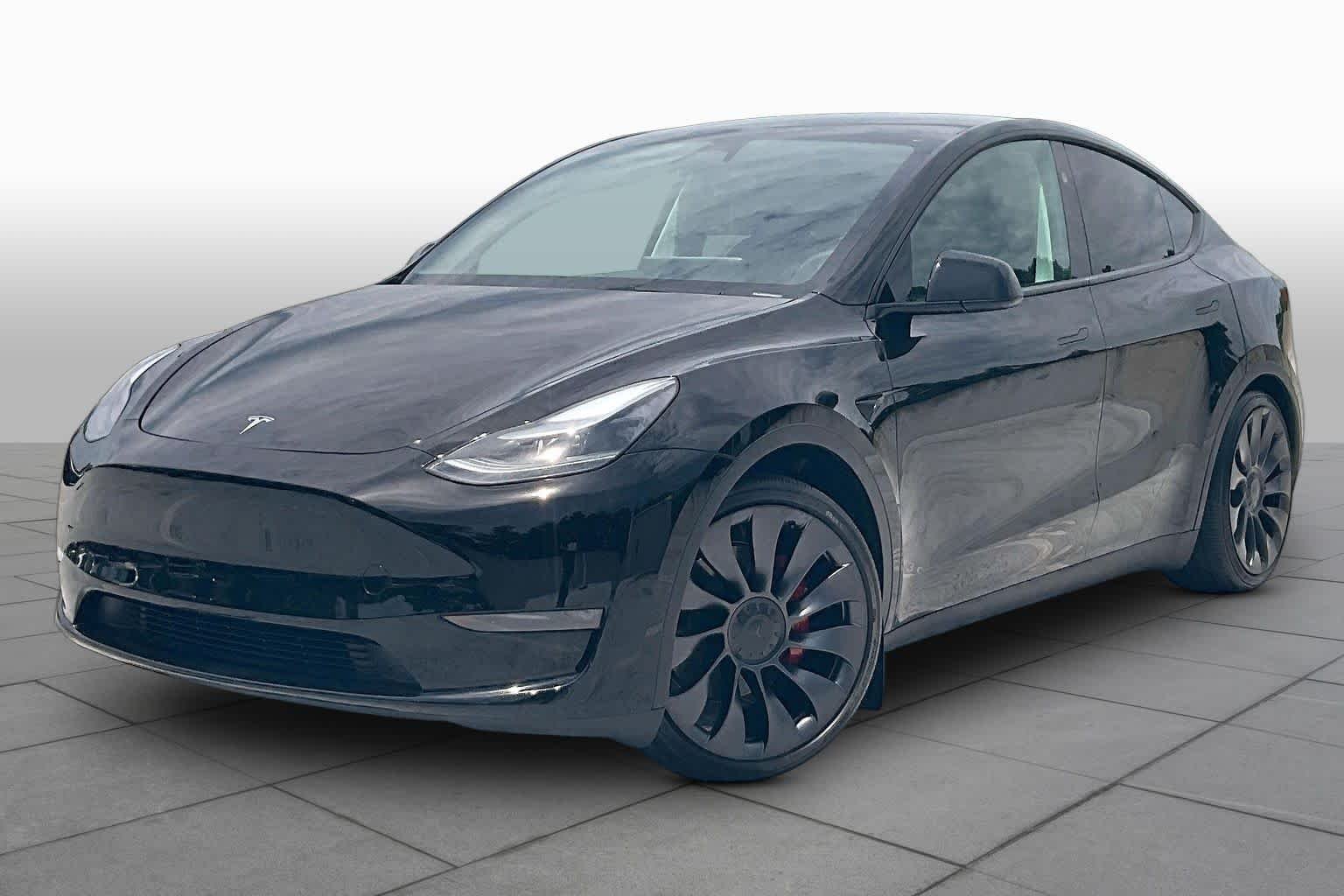 2025 Tesla Model Y Performance