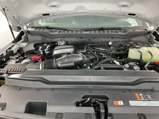 New 2026 Oxford White Ford XL image 29