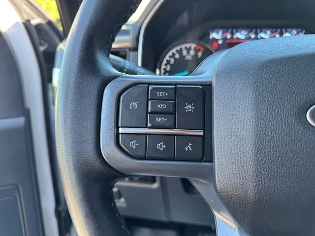 Used 2023 Oxford White Ford XLT image 22