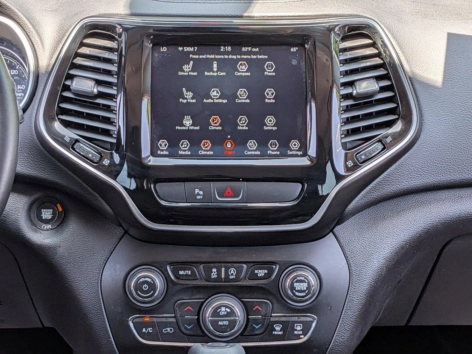Used 2020 Diamond Black Crystal Pearlcoat Jeep Limited image 13