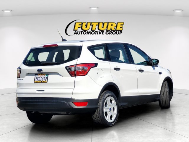 Used 2017 White Ford S image 4