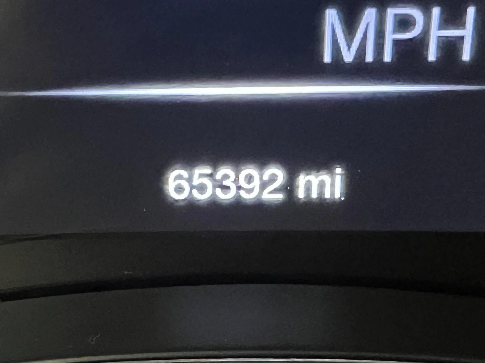 Used 2018 Diamond Black Crystal Pearlcoat Jeep Limited image 17