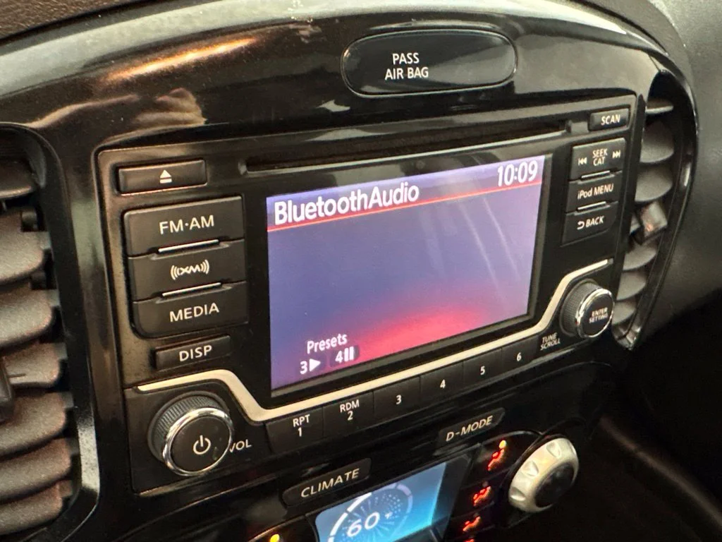Used 2017 Gray Nissan SV image 32