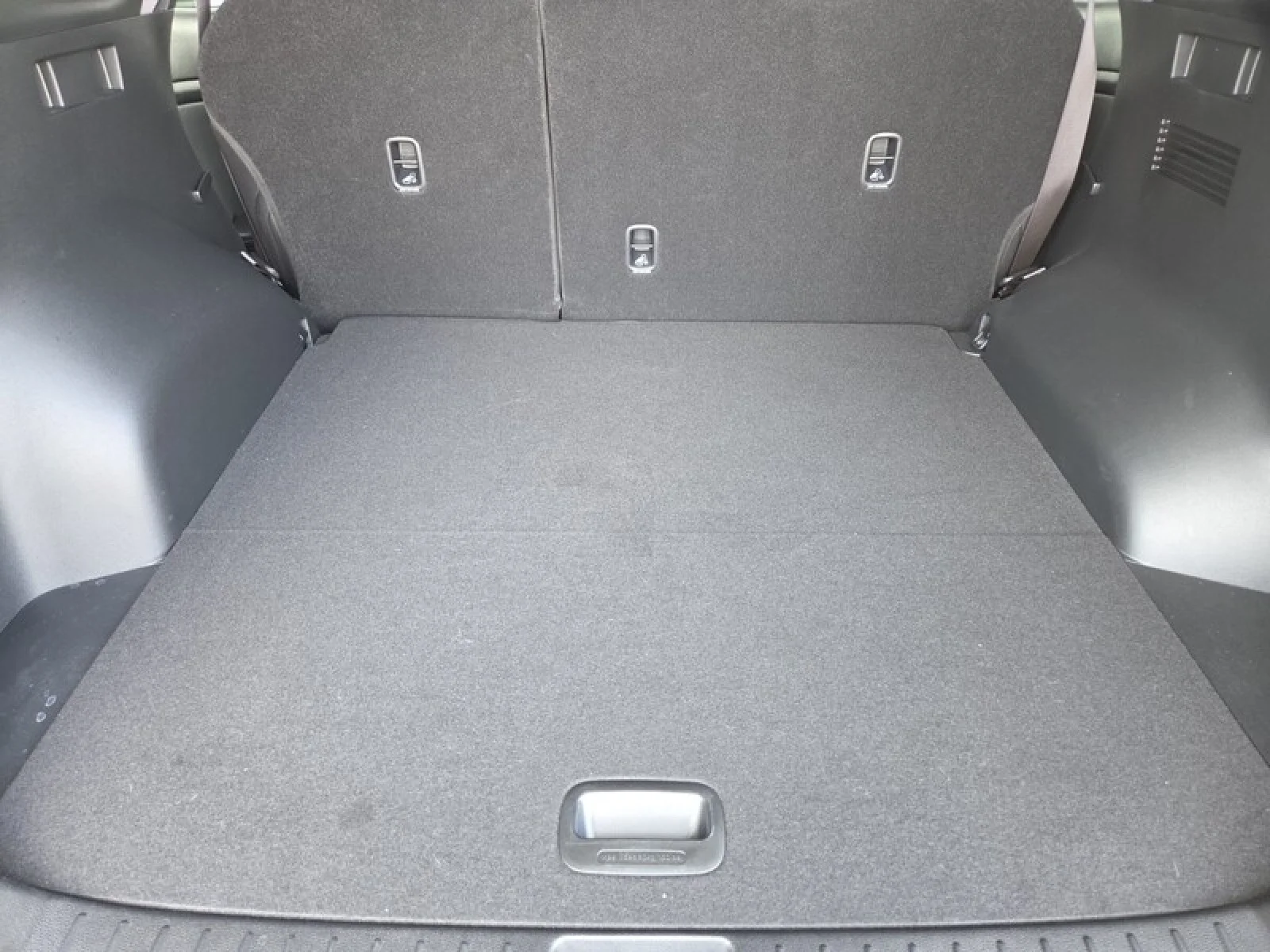 Used 2026 BLACK Kia X-Line image 17