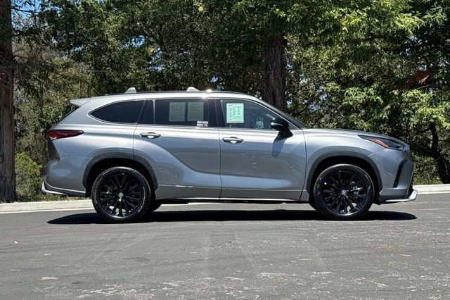 Certified Used 2026  Toyota XSE image 3