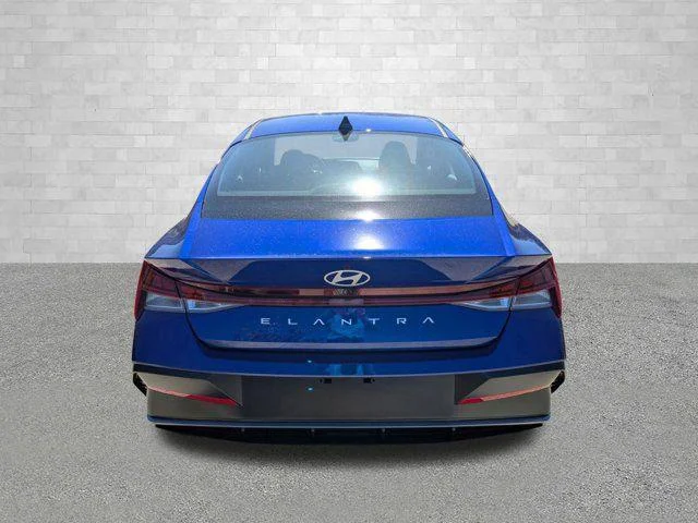 2025 Hyundai Elantra SEL - Photo 29