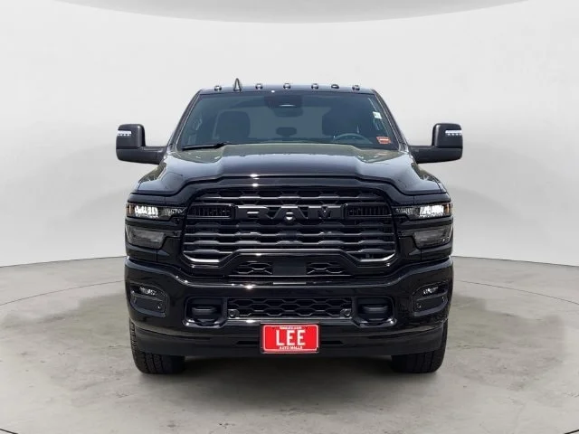 New 2026 Diamond Black Ram BIG HORN CREW CAB 4X4 6