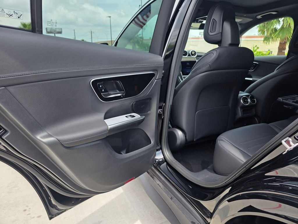 New 2026 Black Mercedes-Benz GLC 300 image 15