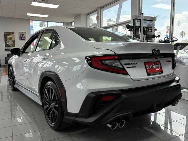 New 2026 CERAMIC WHITE Subaru Premium image 4