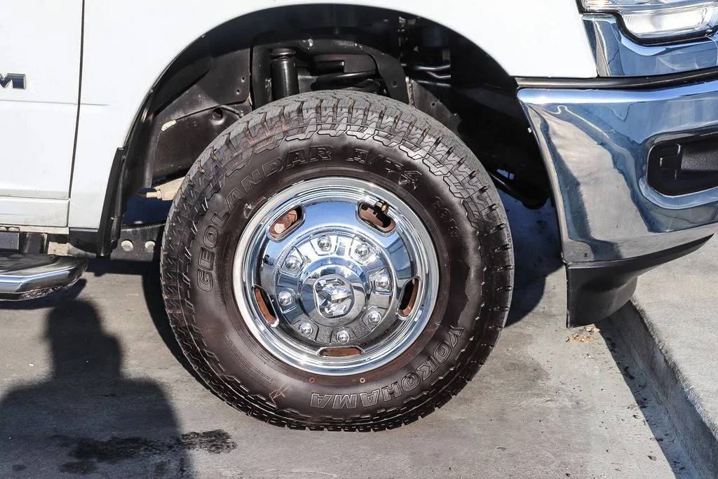 Used 2024 White Ram Big Horn image 11