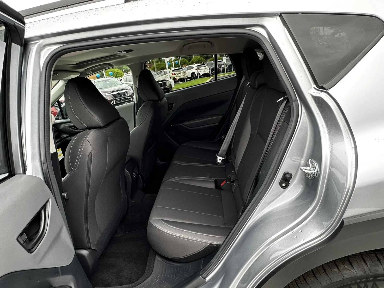 New 2026 ICE SILVER METALLIC Subaru Premium image 10