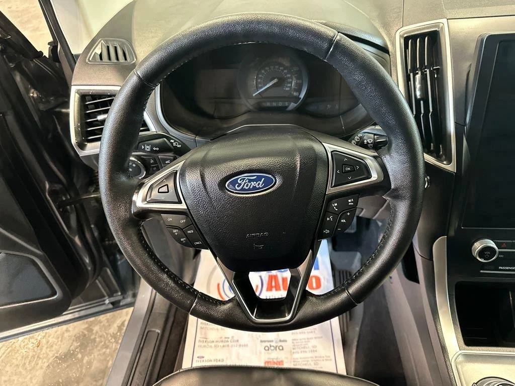 Used 2024 Carbonized Gray Ford SEL image 27