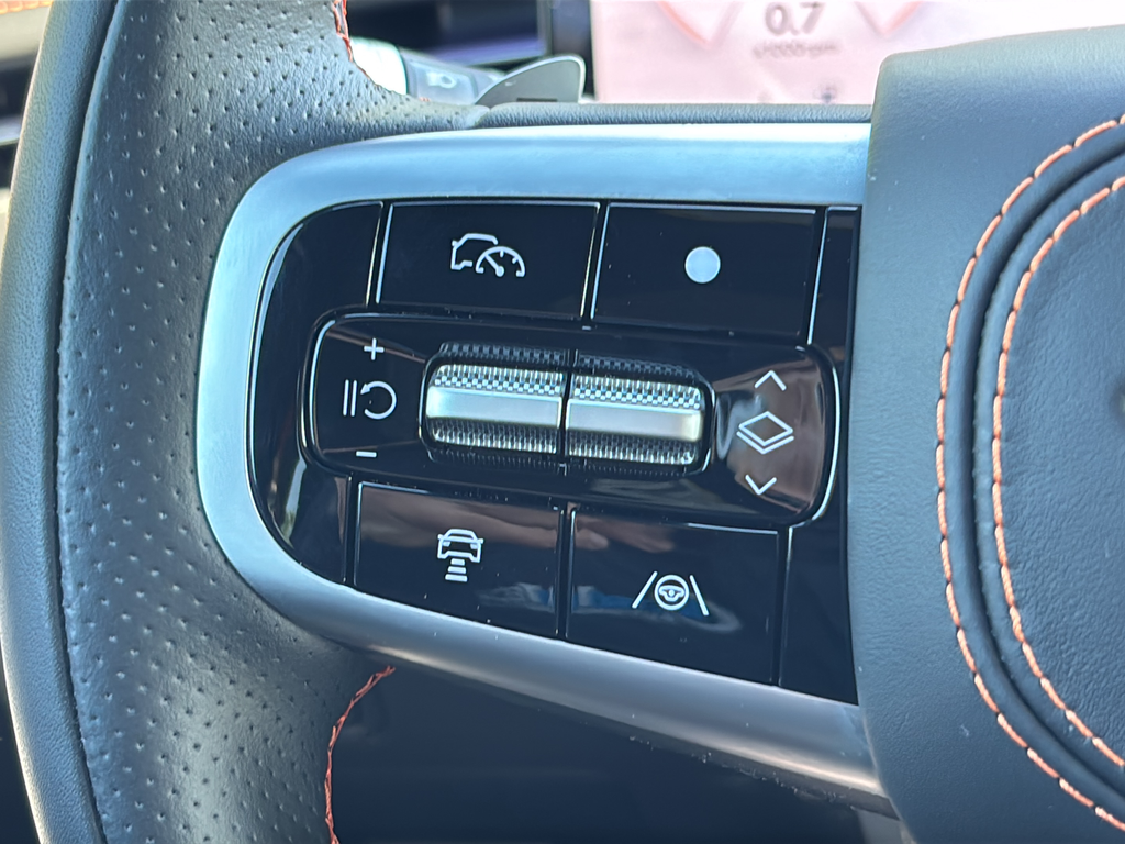 2026 GENESIS GV70 Sport Advanced - Photo 22