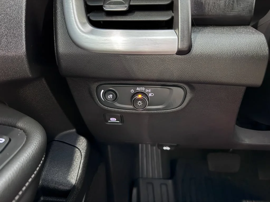 2024 GMC Terrain SLE - Photo 23