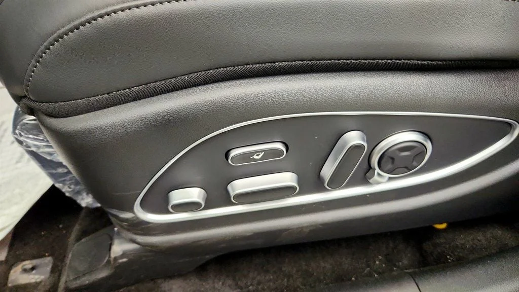 Used 2026 Titan Charcoal Pearl Hyundai Calligraphy AWD image 12