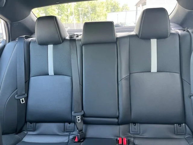 Used 2025 Ice Cap Toyota SE image 5