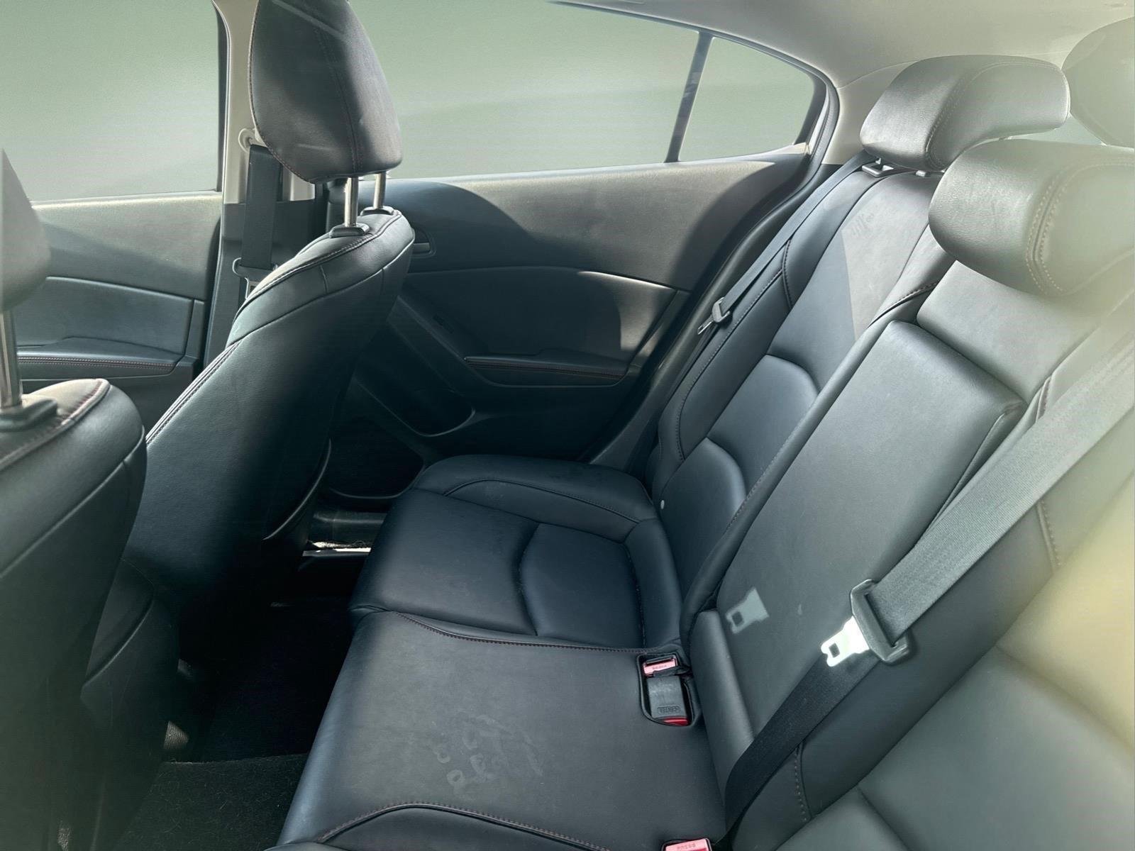 Used 2016 Liquid Silver Metallic Mazda i Grand Touring image 6