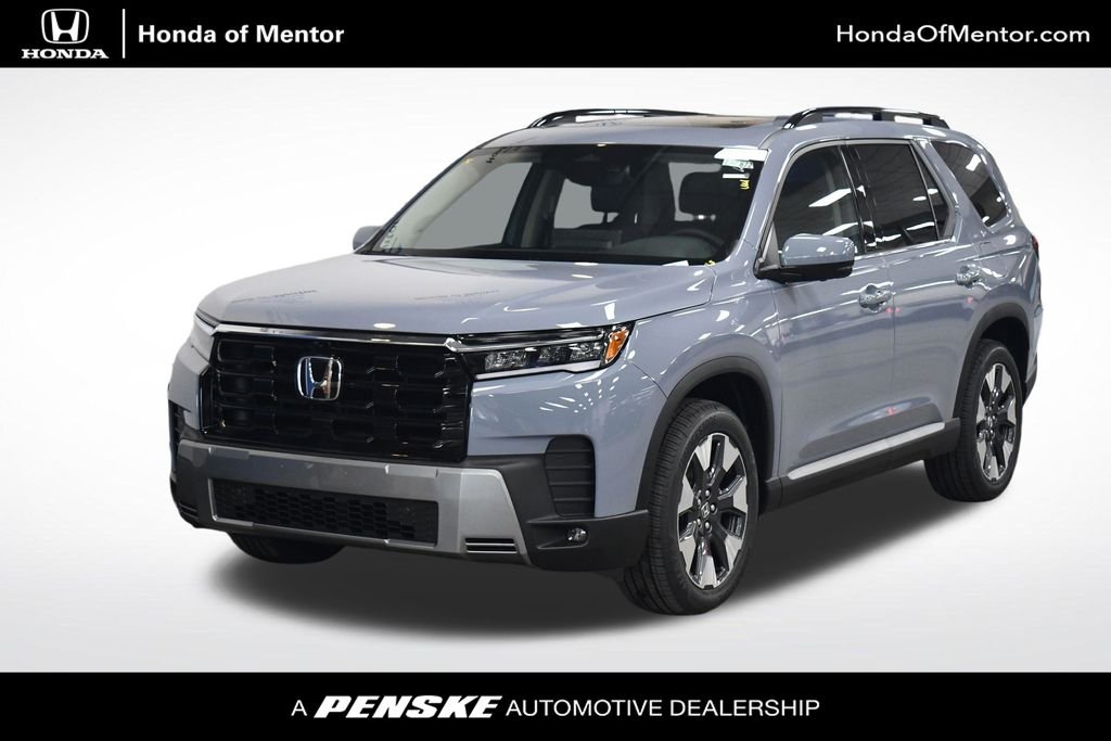 2026 Honda Pilot Touring AWD's photo