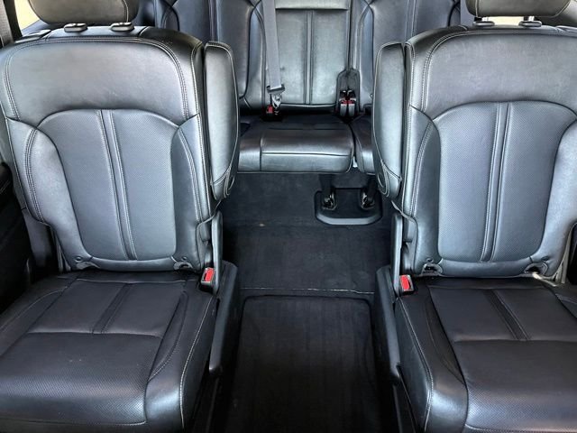 Used 2023 White Jeep Series III image 28