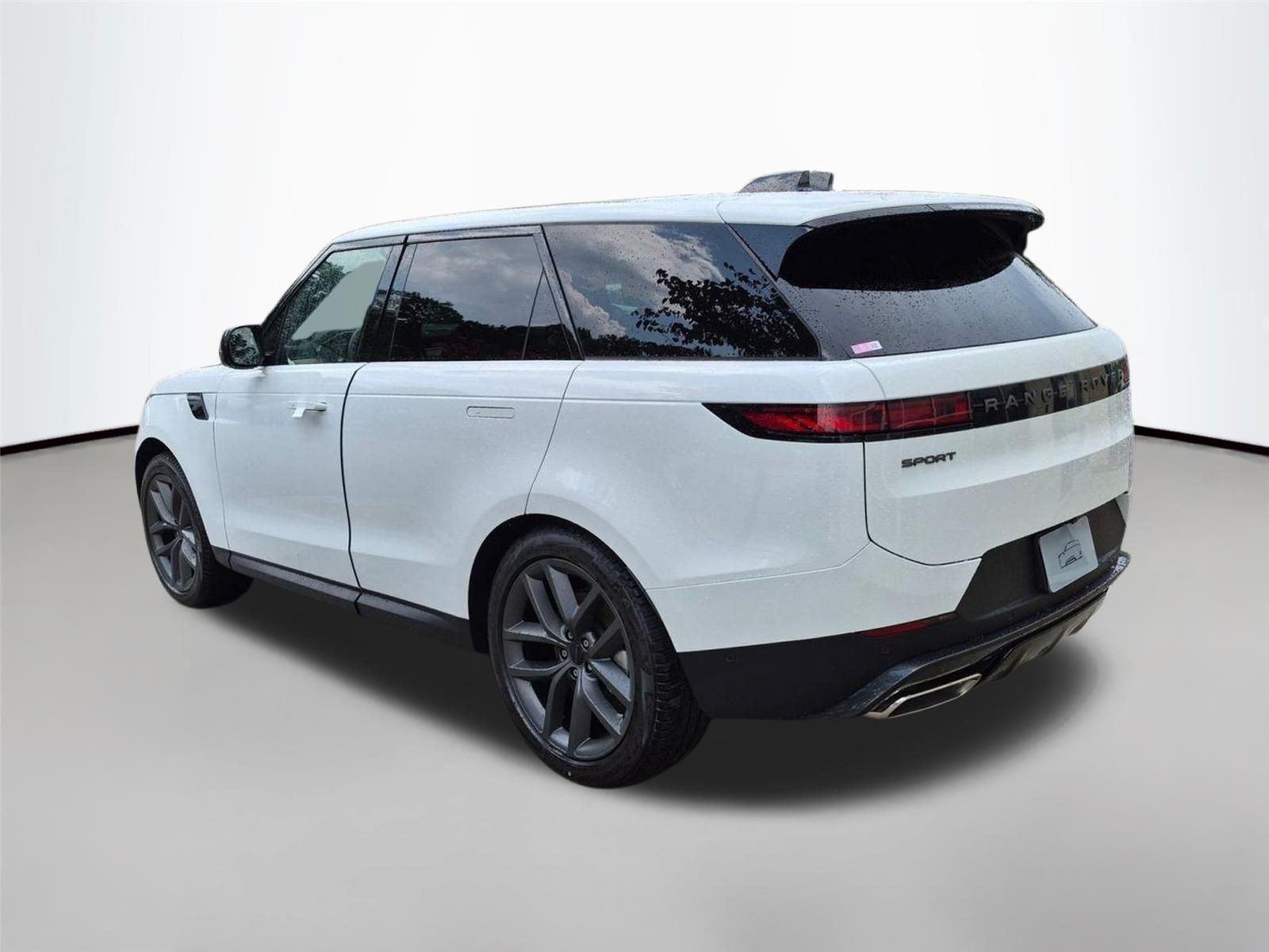 New 2026 Fuji White LAND ROVER SE image 7