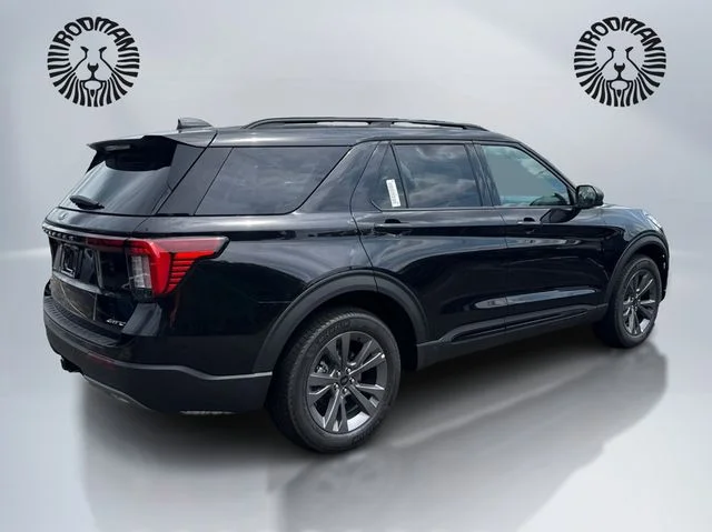 New 2026 Agate Black Metallic Ford Active image 6