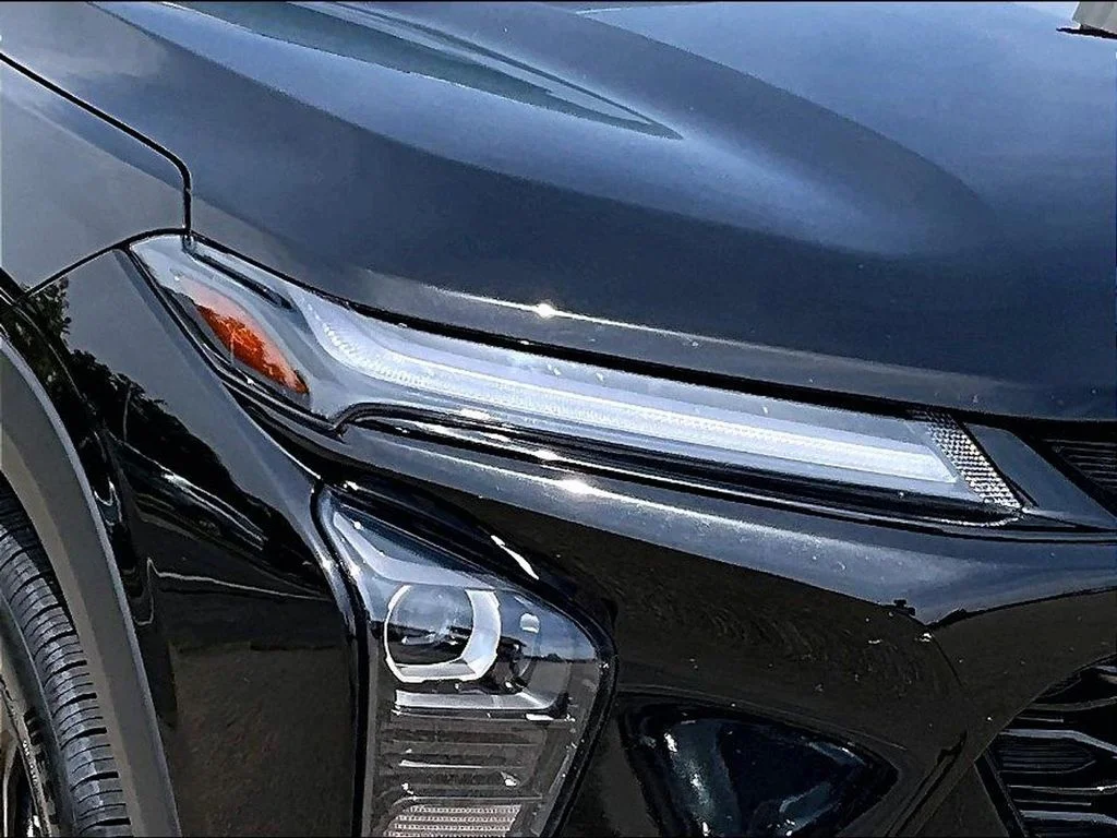 Certified Used 2025 Black Chevrolet ACTIV image 33