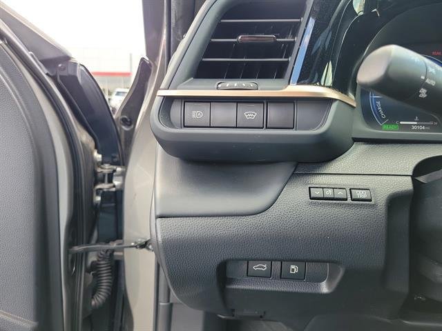Certified Used 2024 PRECIOUS METAL Toyota  image 20