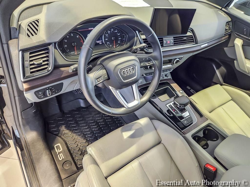 Used 2023 Mythos Black Metallic Audi 45 S line Premium image 8