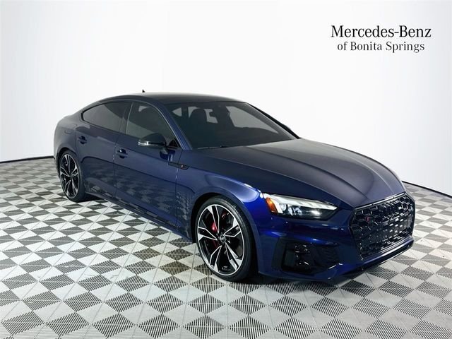 Used 2024  Audi Premium Plus image 1