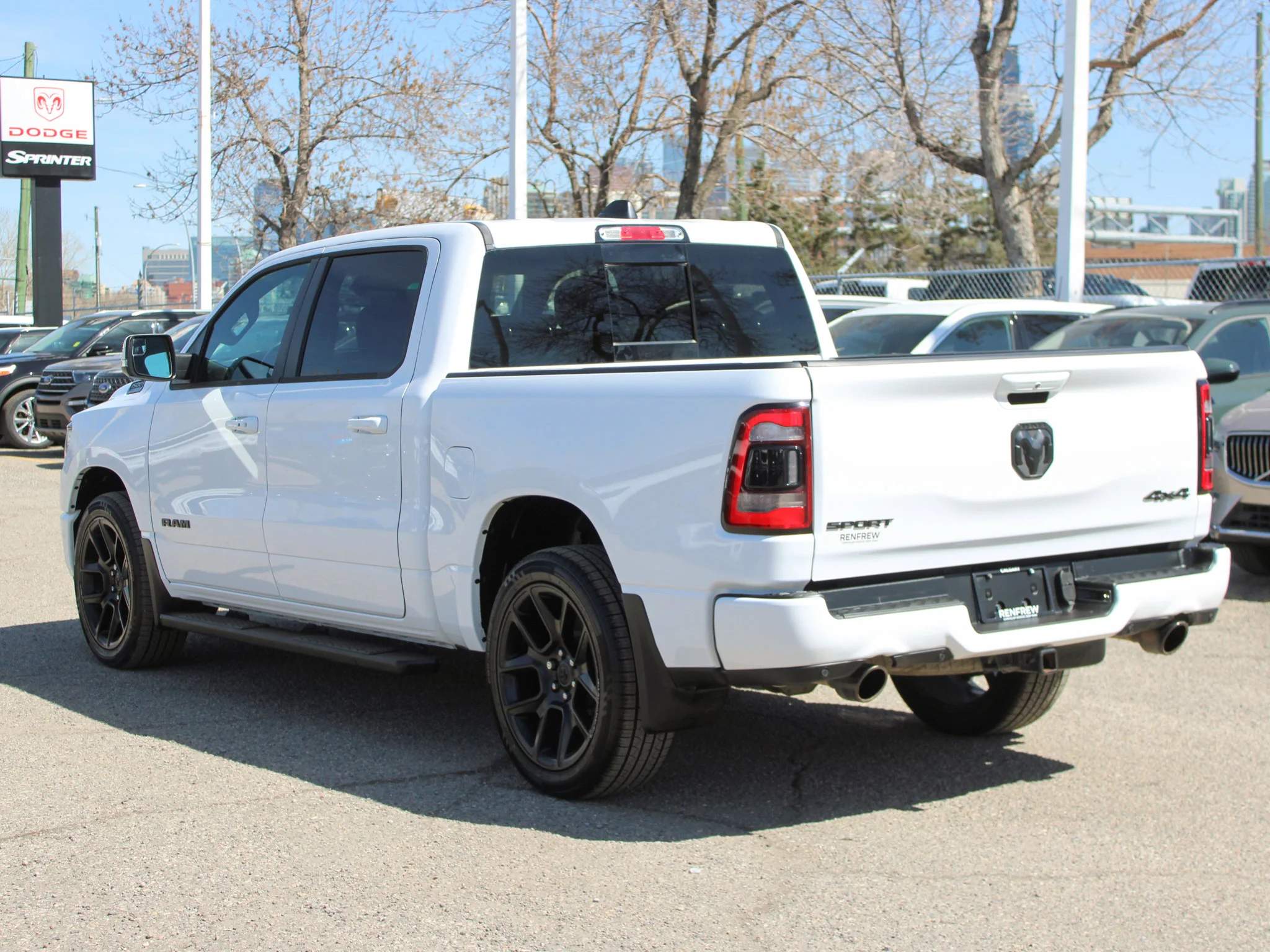 Certified Used 2023 White RAM Sport * No Accidents | HEMI V8 | Heated Seats | Night Edition | Bedliner | Apple CarPlay | 3M PPF image 14