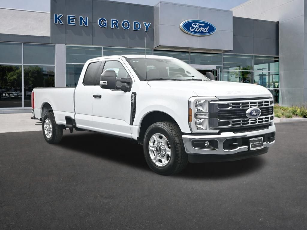 2026 Ford F-250 Super Duty XLT