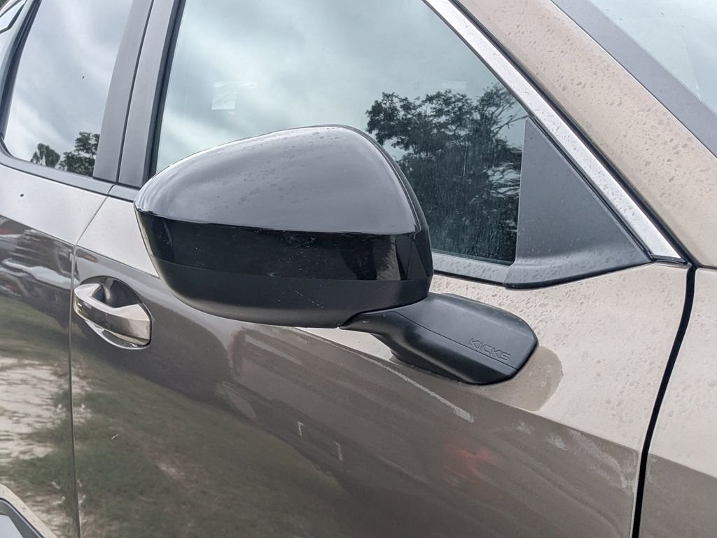 2026 Nissan KICKS SV - Photo 9