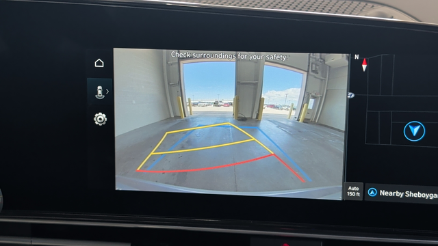 Certified Used 2025 Fluid Metal Hyundai Limited image 14