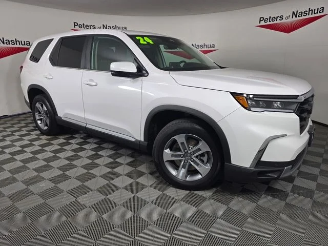 2024 Honda Pilot EX-L 8-Occupant AWD's photo