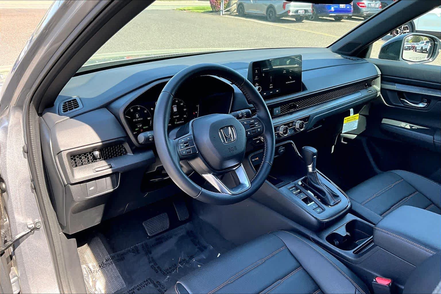 2026 Honda CR-V Sport-L - Photo 17