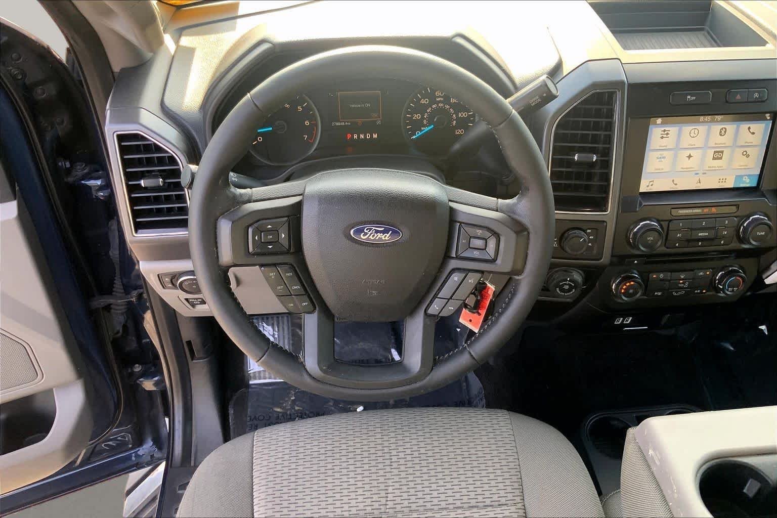 Used 2018 Blue Jeans Metallic Ford XLT image 5