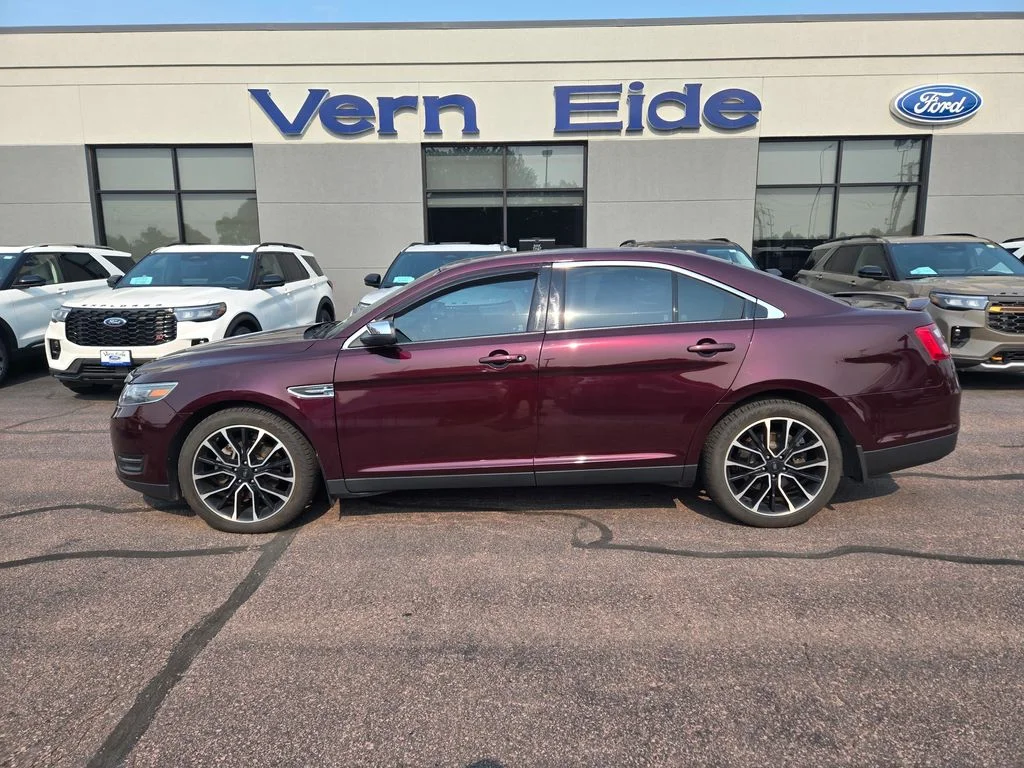 Used 2019 Maroon Ford Limited image 1