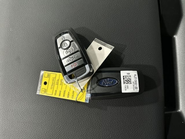 New 2026 Blue Ford Lariat image 33