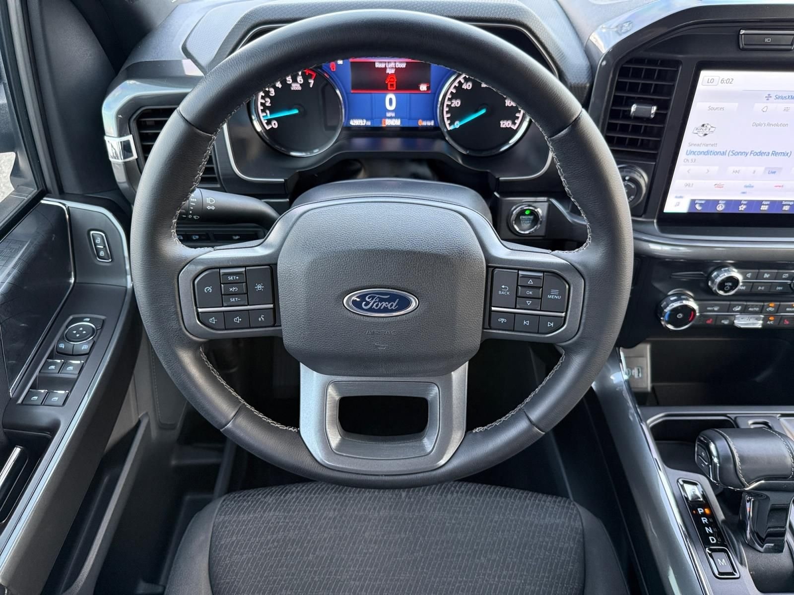Certified Used 2023 Avalanche Ford XLT image 15