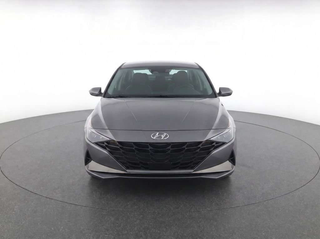 Certified Used 2023 Silver Hyundai SEL image 8