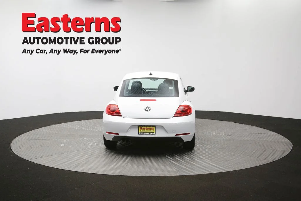 Used 2015 White Volkswagen 1.8T image 32