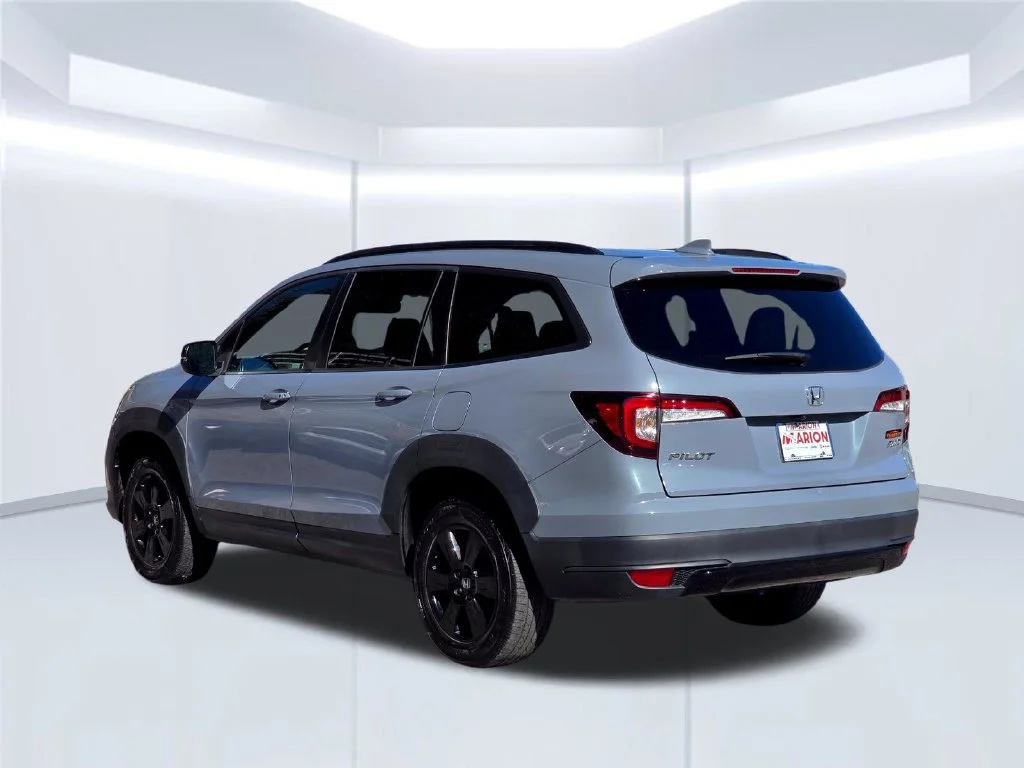 Used 2022 Blue Honda TrailSport image 19