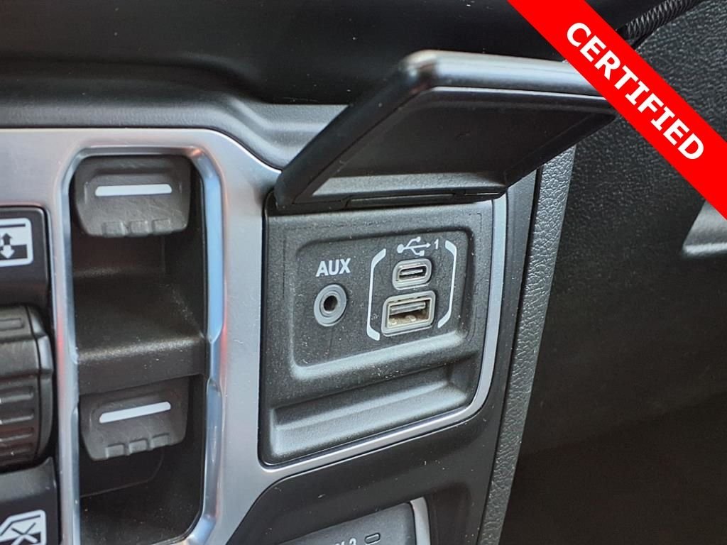 Certified Used 2022 Gray Jeep Rubicon image 24