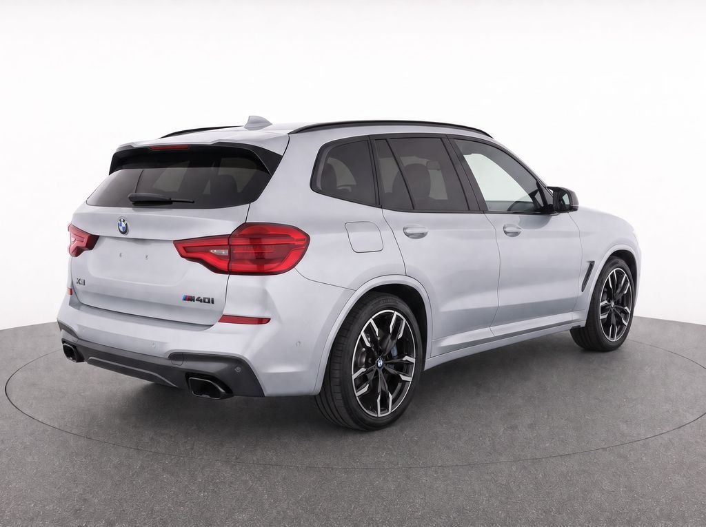 Used 2019 Glacier Silver Metallic BMW M40i image 3