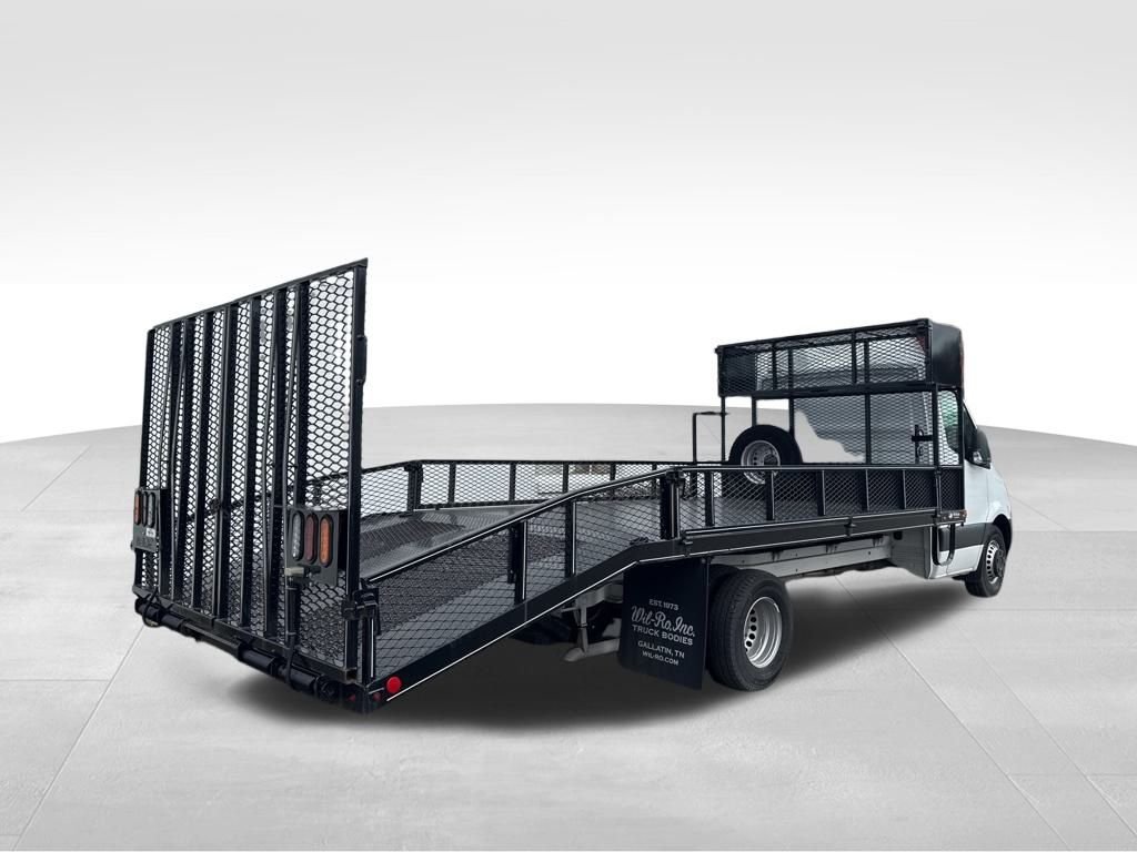 Used 2023 White Mercedes-Benz Standard Roof image 10