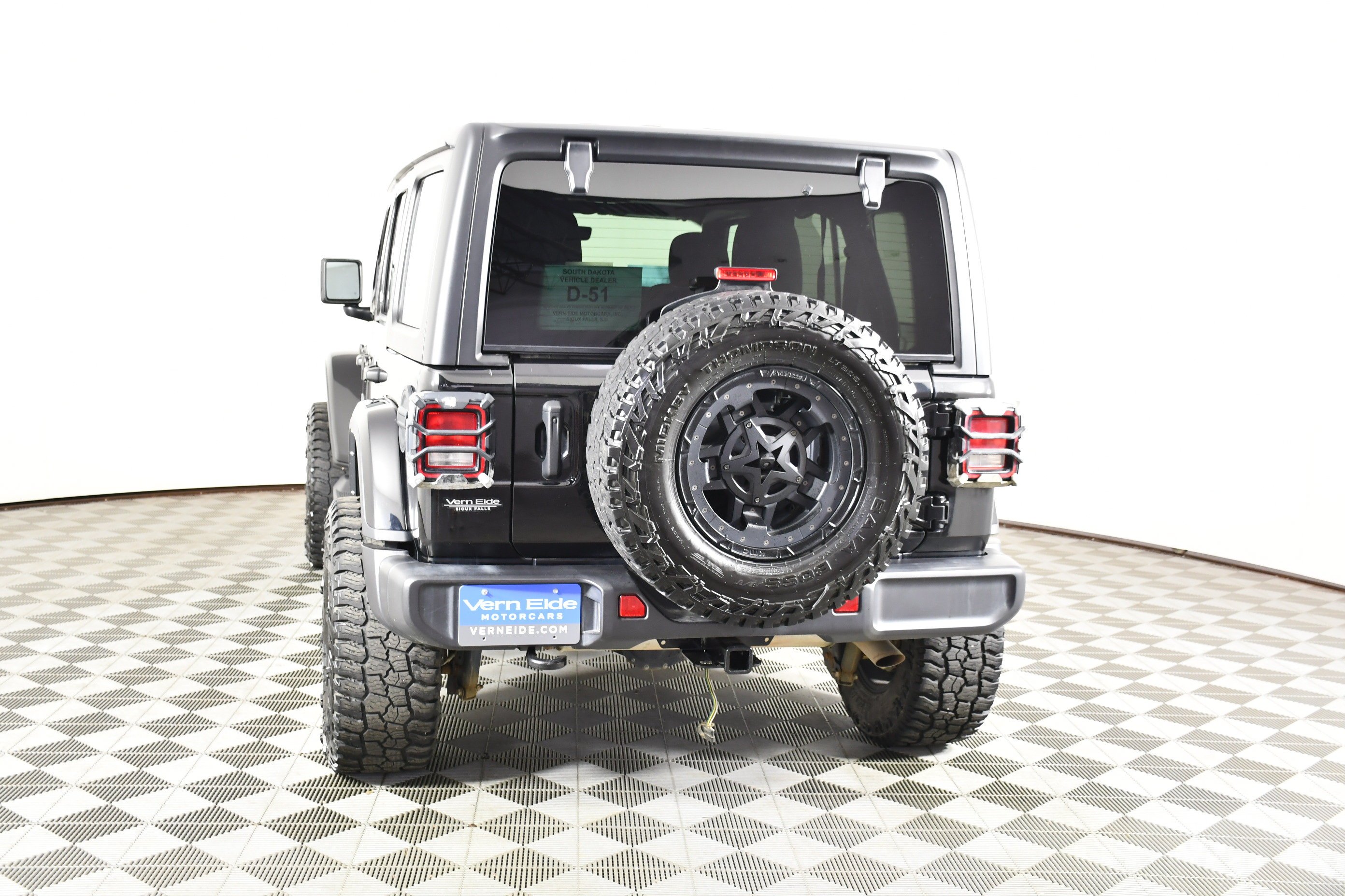 Used 2021 Black Clearcoat Jeep Unlimited Sahara image 7