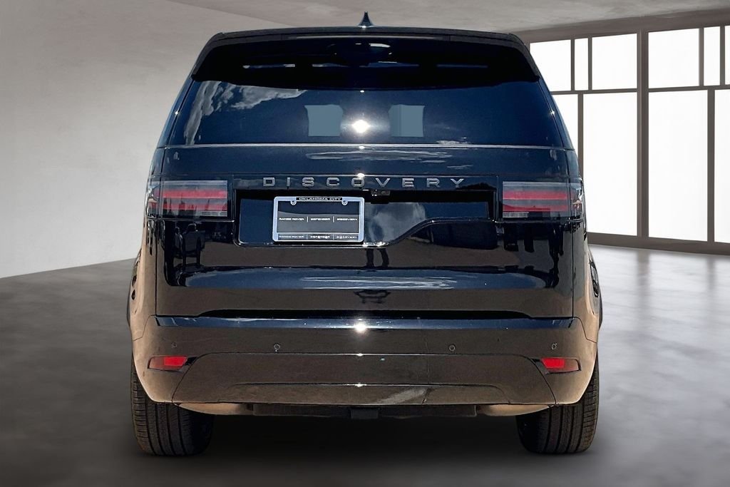 Used 2024 Black Land Rover Dynamic SE image 4